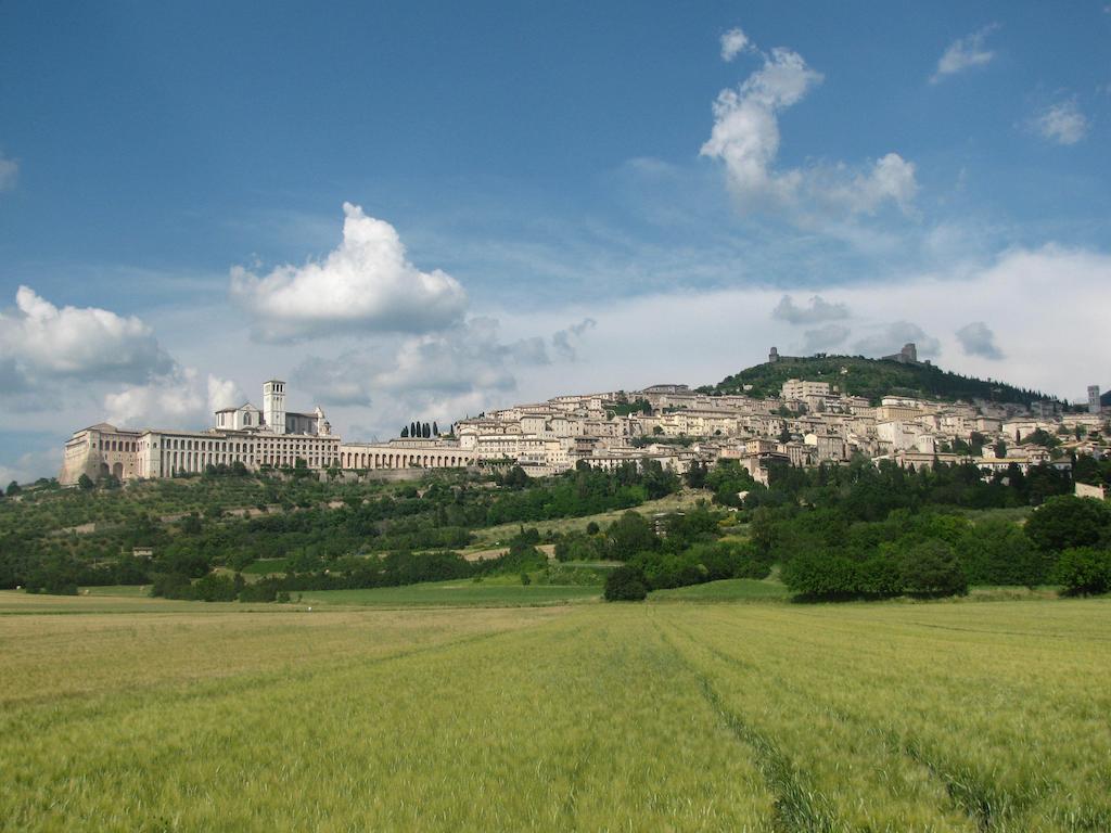La Sorgente Del Subasio Assisi Apartment Exterior photo